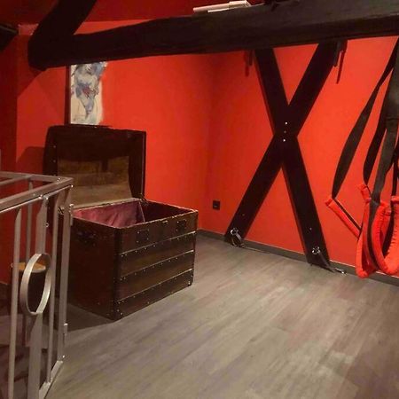 Loveroom La Parenthese D 'Auxerre Kültér fotó