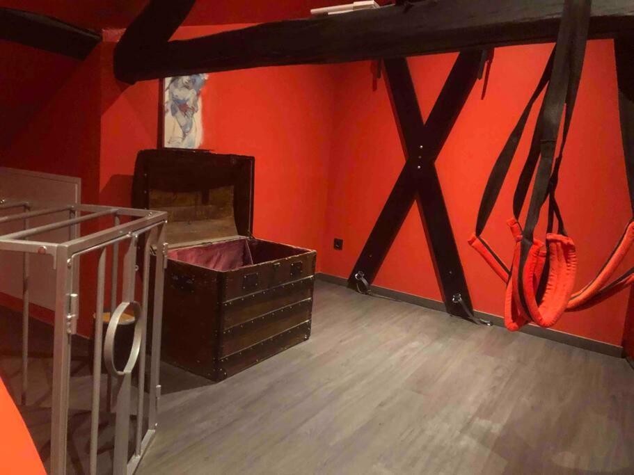 Loveroom La Parenthese D 'Auxerre Kültér fotó